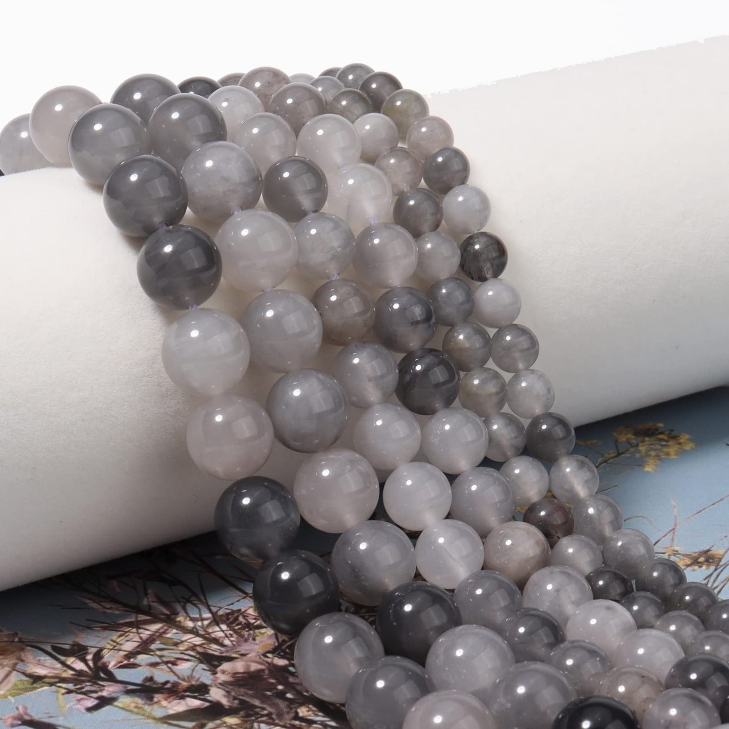 35pcs 10mm Natural Cloudy Quartz Crystal Gemstone Beads Energy Healing Crystal Round Loose Stone Beads for Jewelry Making, DIY Bracelets Necklaces