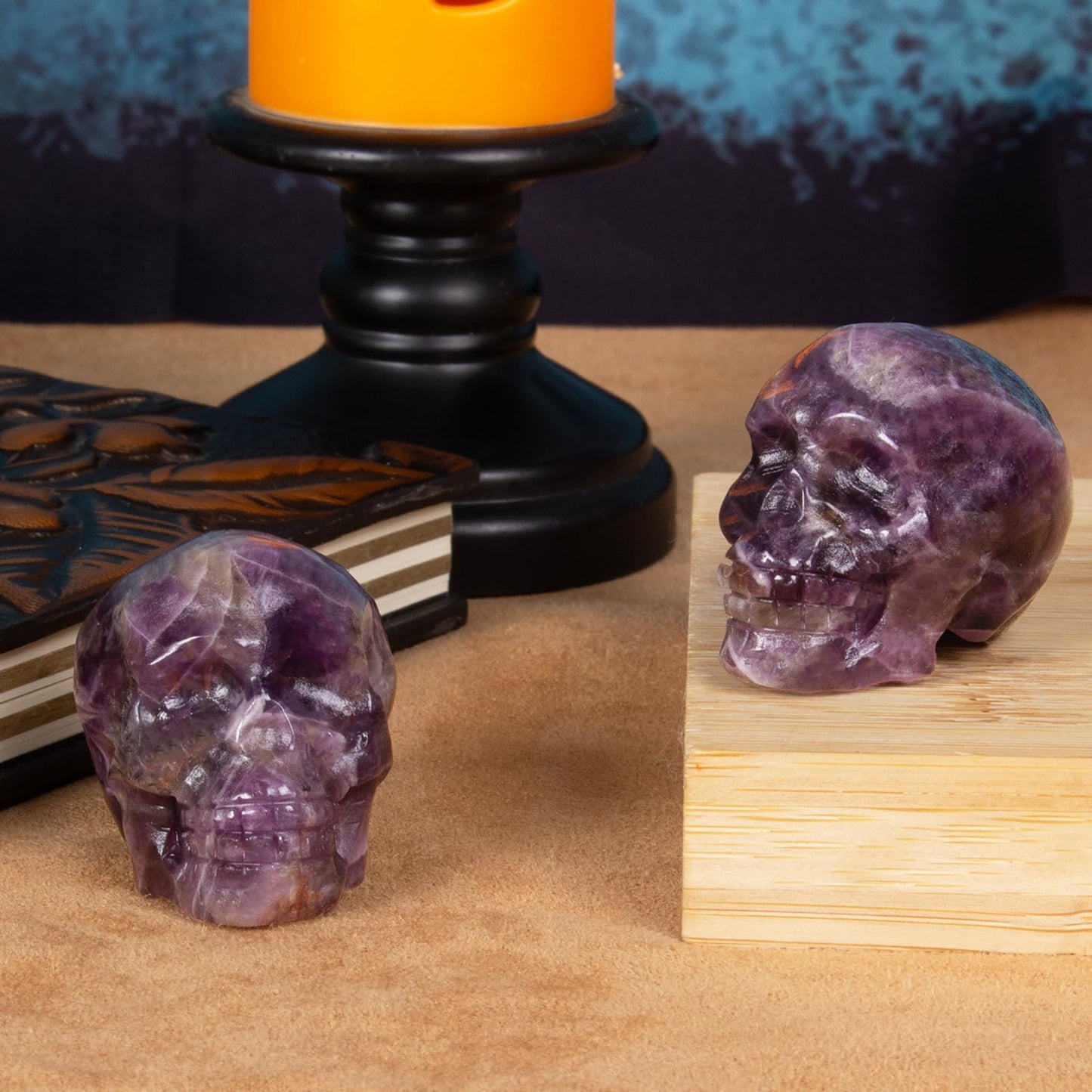 Hguxmcu Amethyst Crystal Skull, 1.4 Inch Miniature Hand Carved Reiki Healing Pocket Stone, Small Collectible Skull Figurine for Altar Home Office Decor, Crystal Statue Meditation Gift for Men Women