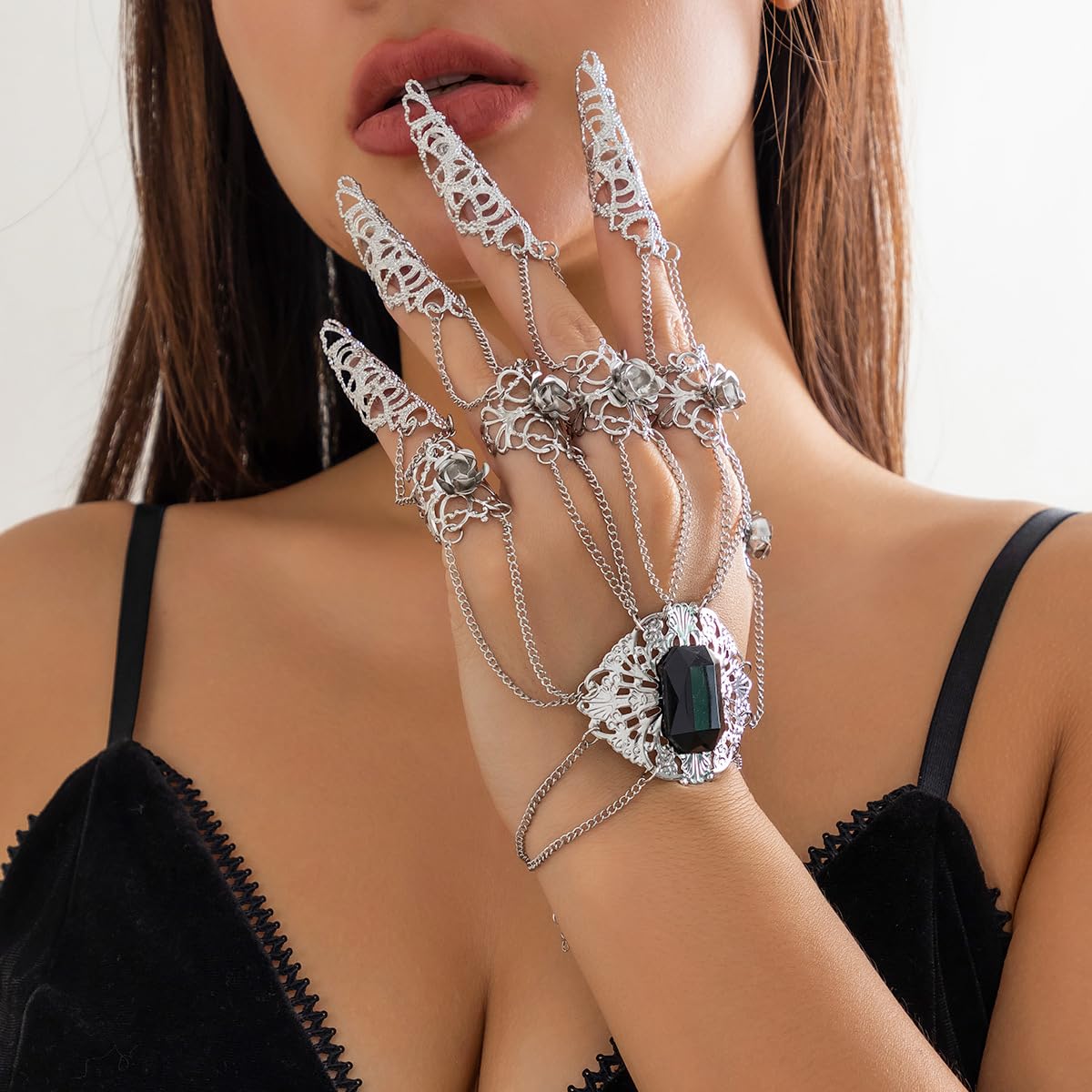 Chargances Halloween Finger Claw Nails Bracelet Gothic Ancient Queen Finger Extension Bracelet Belly Dance Indian Egyptian Hand Chain for Masquerade Cosplay Costume Jewelry (Silver)