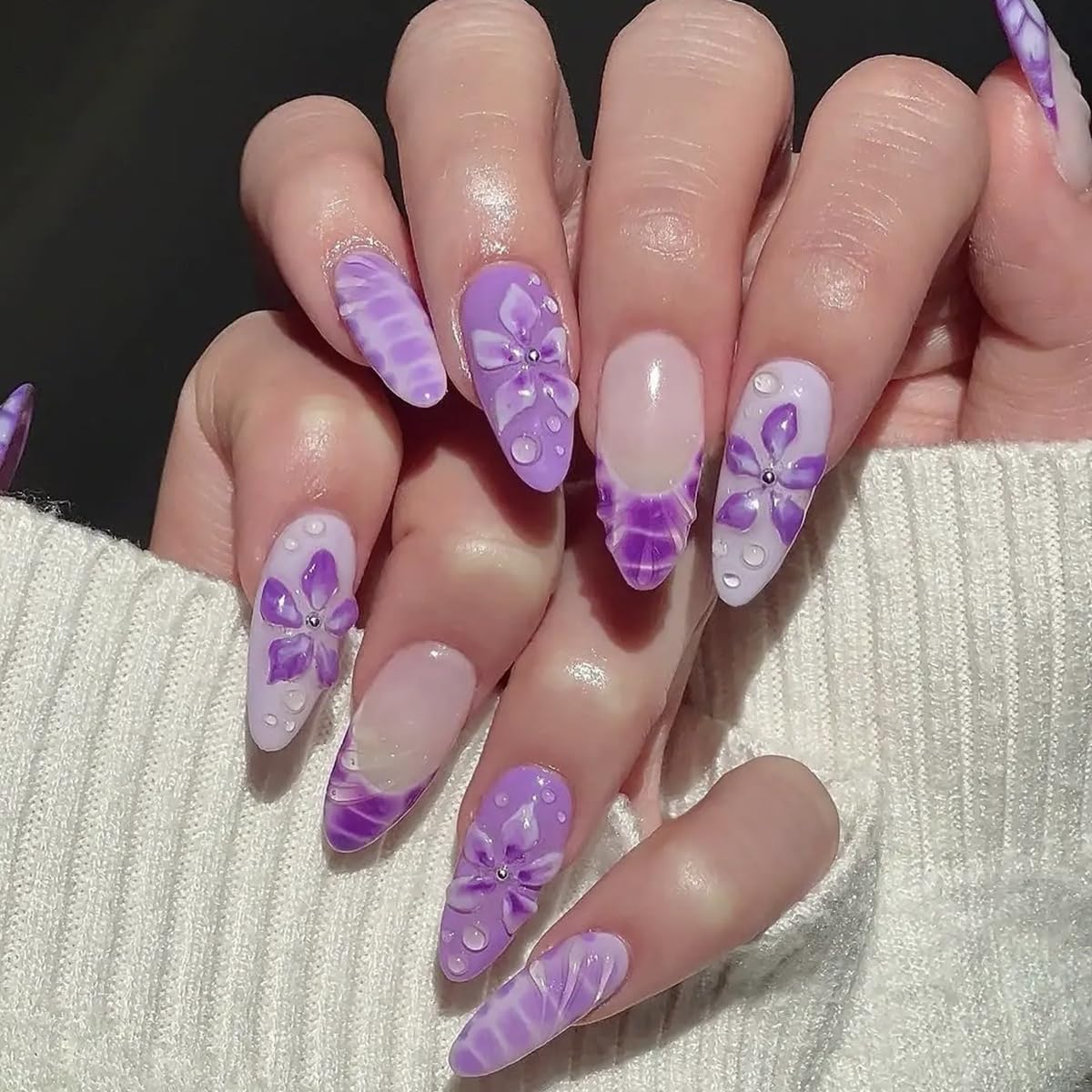 30Pcs Flower Press on Nails Medium French Tip Fake Nails Purple Hibiscus Flowers with Rhinestones Design Summer False Nails Gradient Purple Full Cover Stiletto Acrylic Nails Cute Almond Glue on Nails