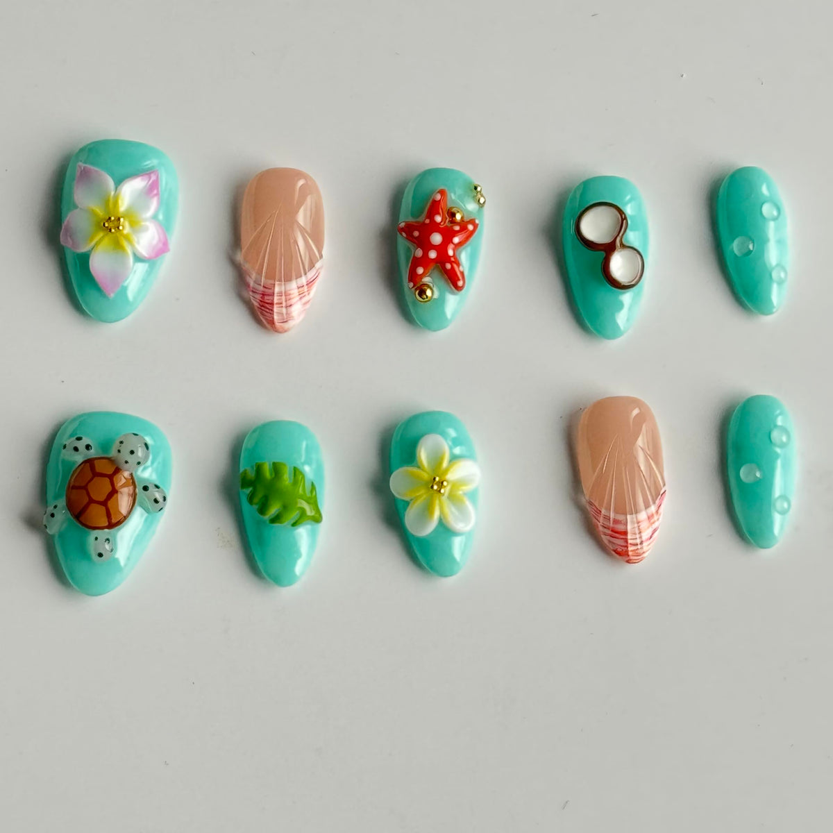 Handmade Press on Nail Short Almond Fake Nails Blue Press ones with Sea Star Turtle Flower designs 3D False Nails Full Cover Cute Glue on Nails French Tip Stick on Nail for Women Beach10pcs（s size）