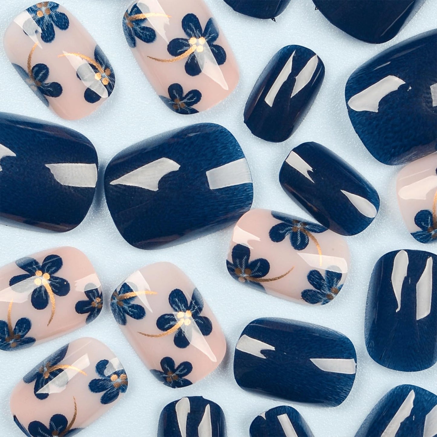 Flower Press On Nails Short Oval Nails Press Ons Spring Fake Nails Blue Floral Acrylic Nail Glossy Glue On Nail Full Cover False Nail For Women Girls Manicure 24Pcs