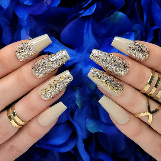 Hypnaughty 24 Pcs Vegas Gold and Nude Luxury Coffin Press On Fake Nails with Glitter Design and Glue Ombre Glitter Long Medium Long False Nails Full Cover Acrylic Nails (Vegas)