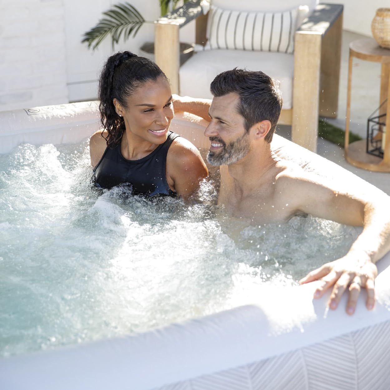 INTEX 28445EP PureSpa Chevron Deluxe Outdoor Inflatable Portable Hot Tub, Includes Energy Efficient Spa Cover, Spa Control App, FastFill Inflation System, 4 Person Capacity, 69" x 69" x 28"