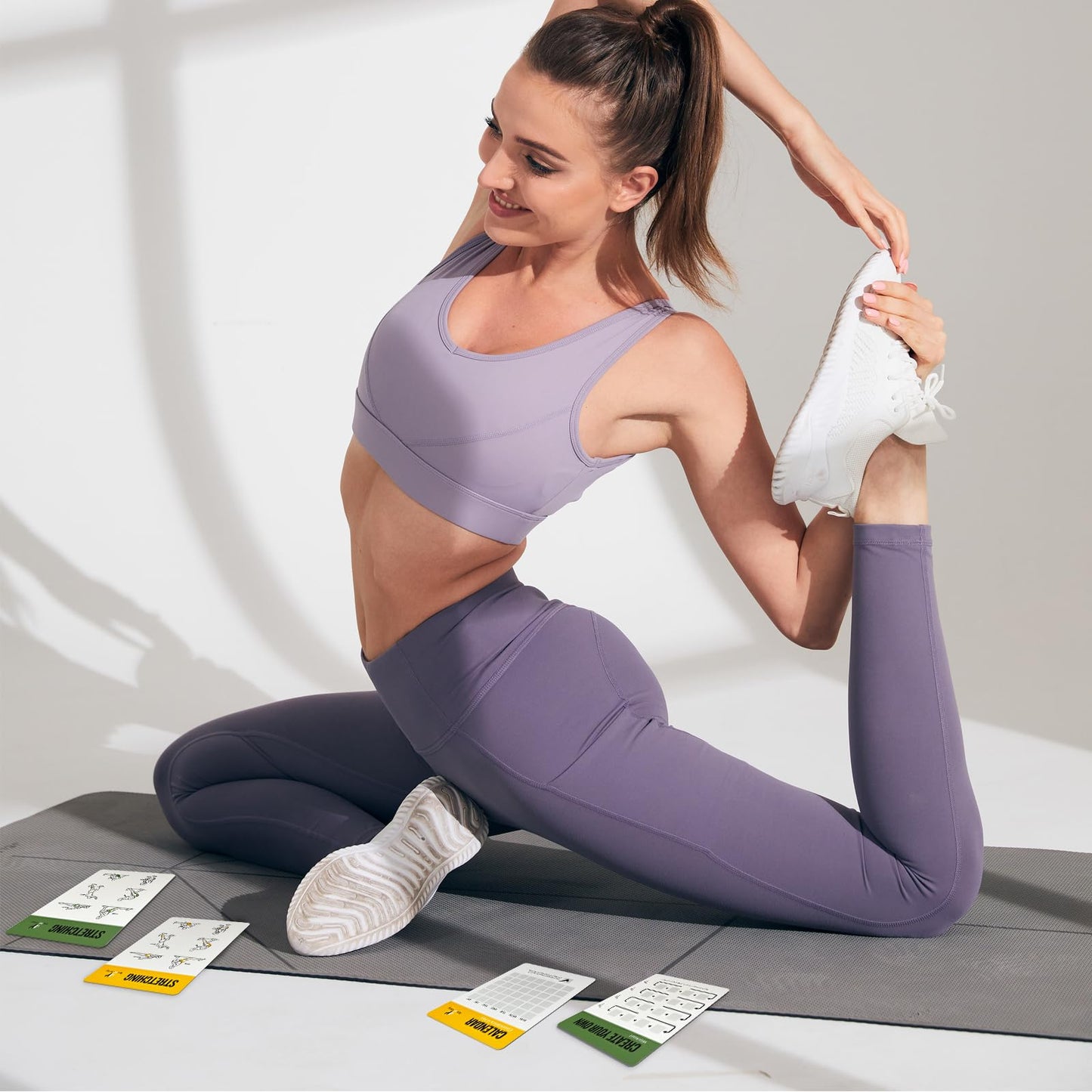 ELAORY Bodyweight & Resistance Belt Workout Cards, 100 Different Exercise Cards with Detailed Illustrations, Large Size 5" x 3.5"" Fitness Cards for Women & Men"