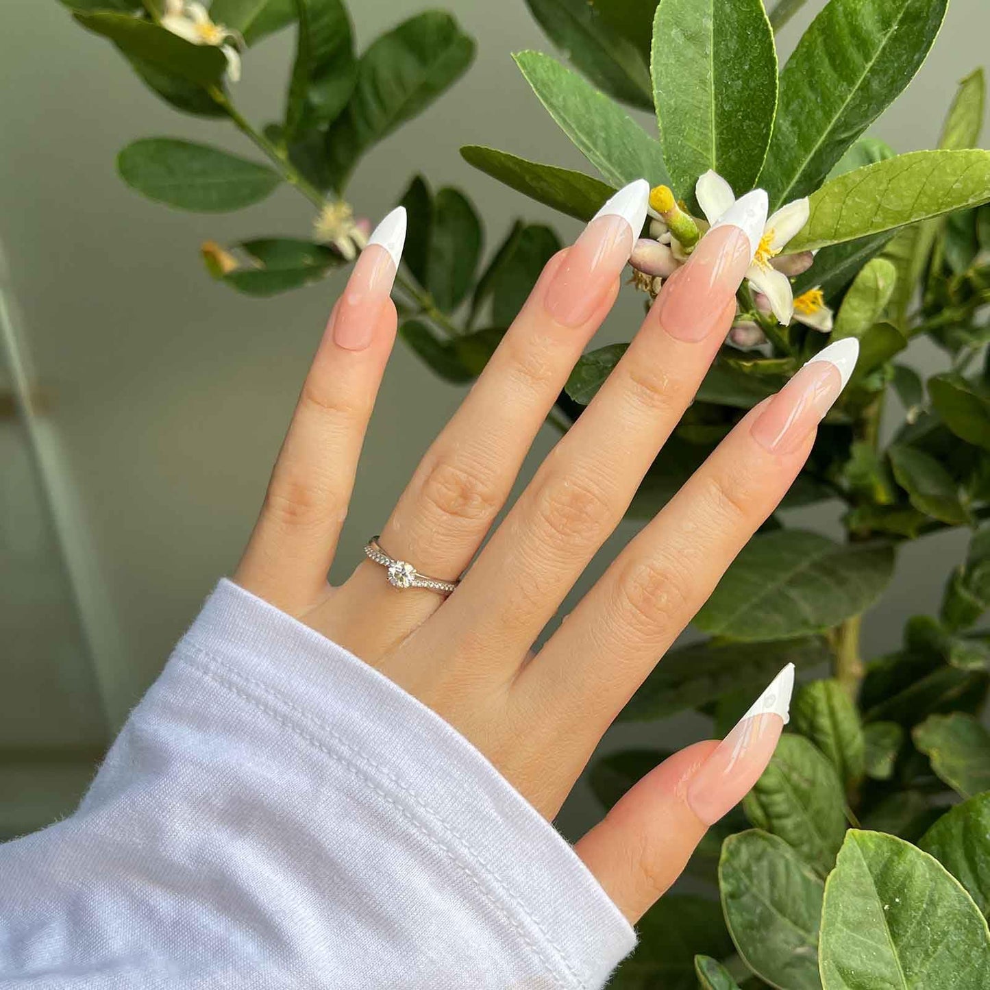 Hkanlre French Stiletto Fake Nails Acrylic Press on Nails Long Nude False Nails Full Cover Nails for Women and Girls 24PCS