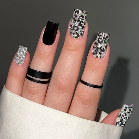 24Pcs Leopard Print Press on Nails Medium Square Fake Nails Silver Bling Glitter Designs False Nails Stick on Glossy Black Acrylic glue on Nails for Women Girls DIY Manicure Decoration