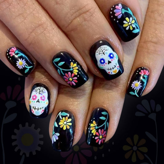 Skull Day of the Dead Press on Nails Black Fake Nails Short Square False Nails with Flower designs Acrylic Nails Full Cover Horror Stick on Nails Halloween Glue on Nails for Women Manicure24pcs