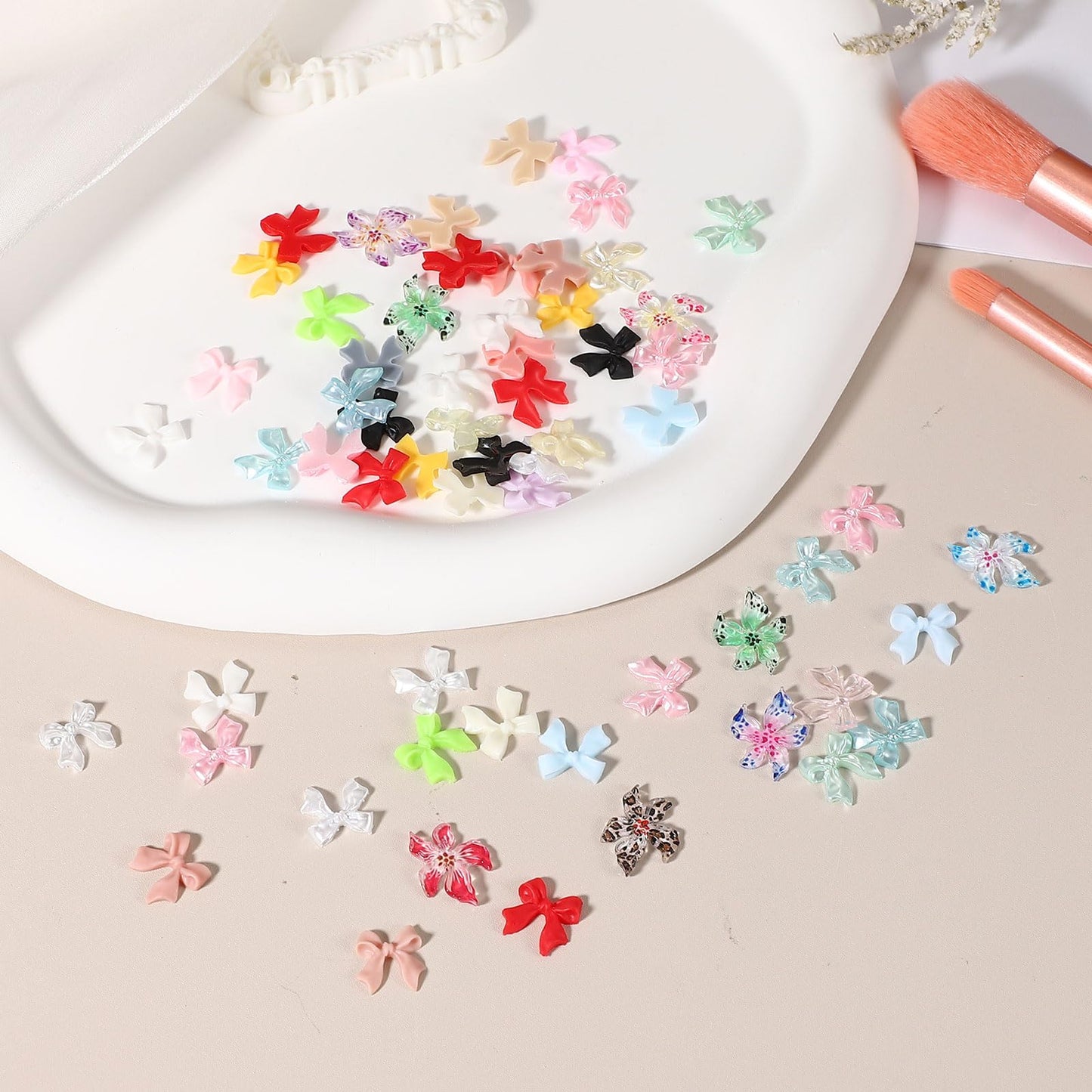 YELARXI Nail Bows, 3D Flowers for Nails Acrylic Resin Bows Art Accessories - Fitting for (DIY Manicure - Tips Decoration - Women and Girls) 100 Pcs & Khaki