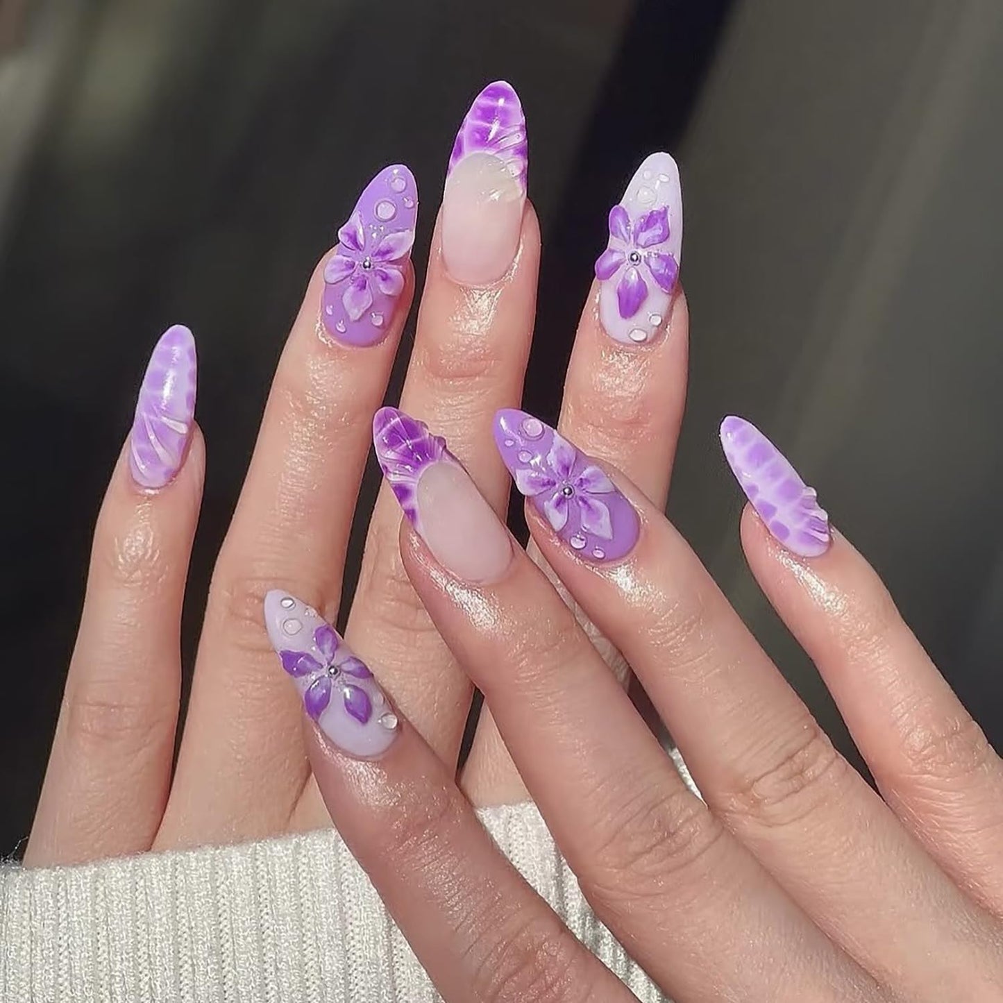 30Pcs Flower Press on Nails Medium French Tip Fake Nails Purple Hibiscus Flowers with Rhinestones Design Summer False Nails Gradient Purple Full Cover Stiletto Acrylic Nails Cute Almond Glue on Nails