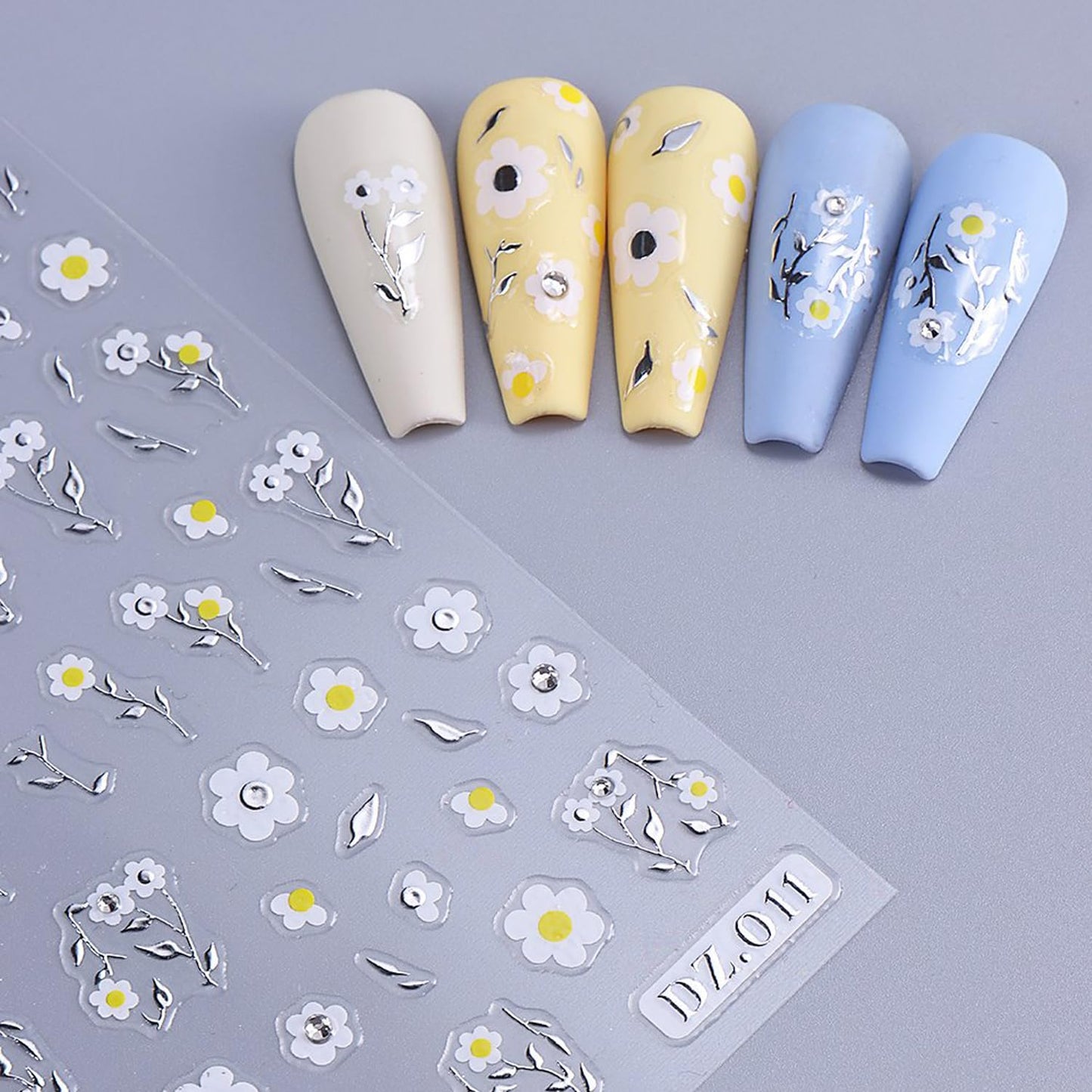 Flower Leaves Nail Stickers ins 2pcs Spring Daisy Gold Leaf Floral Art Design Gold Silver Nail Decals Summer Supplies Nail Adhesive Stickers Floral Sticker for Nails DIY Manicure Decorations