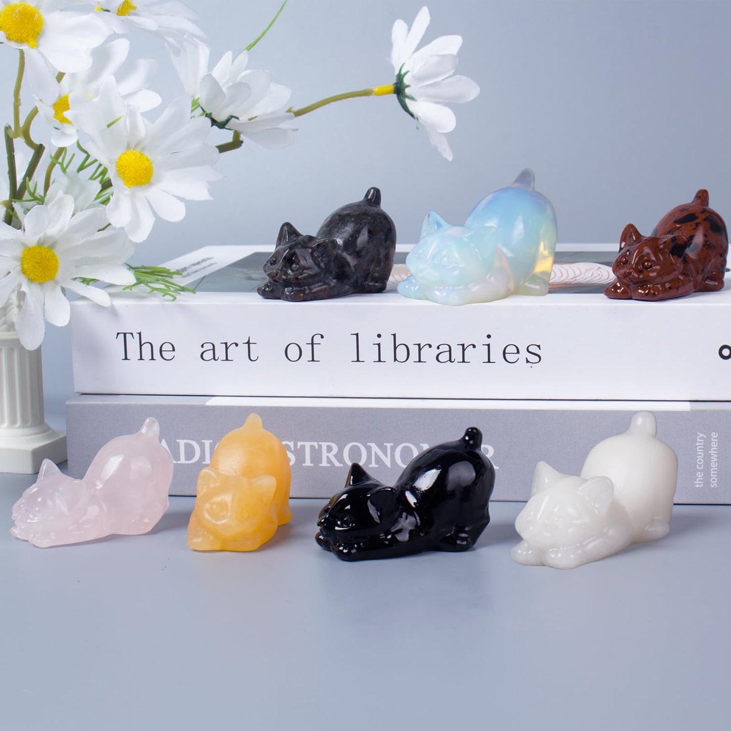 QLRSUXN 2 Inch Black Obsidian Cat Crystal Figurines, Kitten Statues for Kitten Lovers and Collectibles, Cat Decor Fingurines for Home Desk Office, Carved Healing Crystal Reiki Animal Gifts for Women