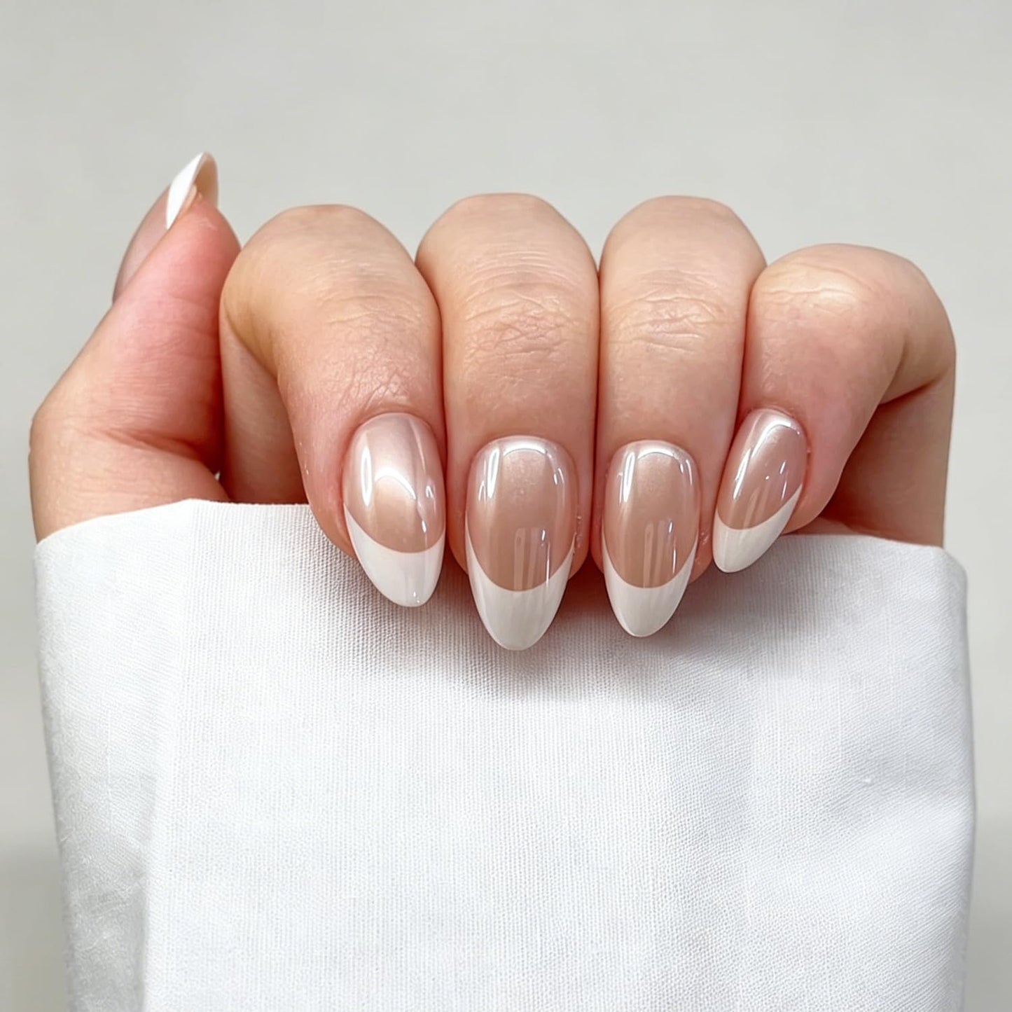 Bonitiva Short Almond Press On Nails, Chrome French Tip Soft Gel Reusable, 32PCS 16 Sizes, Salon Quality Long Lasting Fake Nails with Nail Glue & File Kit for Women Girls, Daily Wear