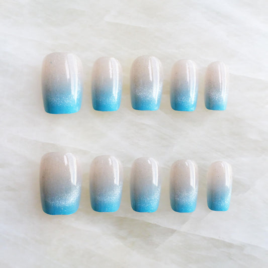 Glossy Cat Eye Short Square Press-On Acrylic Gel Nails, Artificial Nail for Daily Wear 30 Pcs (Sky Blue, 30 pcs)