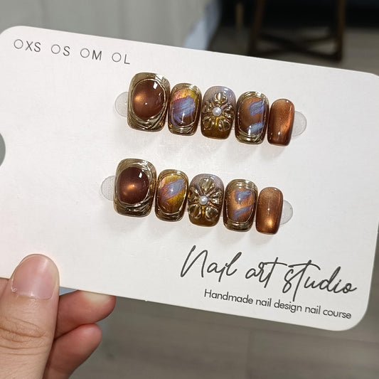TENPAL Handmade Short Square Press on Nails with Kit,Golden Brown Chrome Hand-Sculpted Toffee Blooms & Gilded Edge Designs Glue on Nails,Glossy Sunset Metallic Cat Eye Fake Nails for Fall Winter(S)