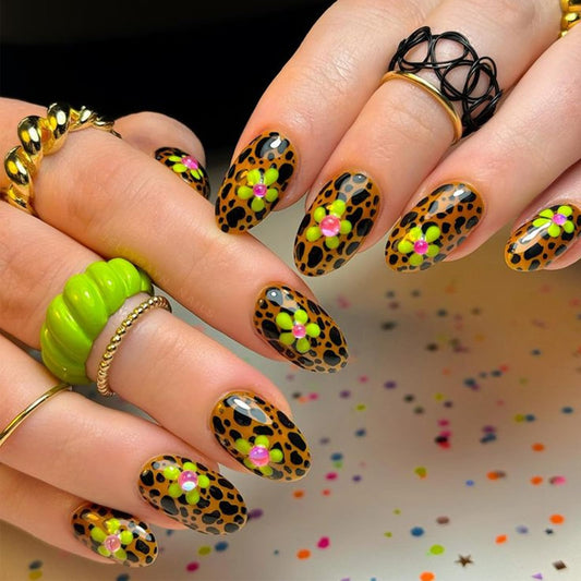 Leopard Print Press on Nails With Y2K Design, Glossy Yellow Flower Fake Nail, Medium Almond False Nails Cheetah Glue on Nail, Floral Stick on Reusable Acrylic Fingernails for Women Daily Wear