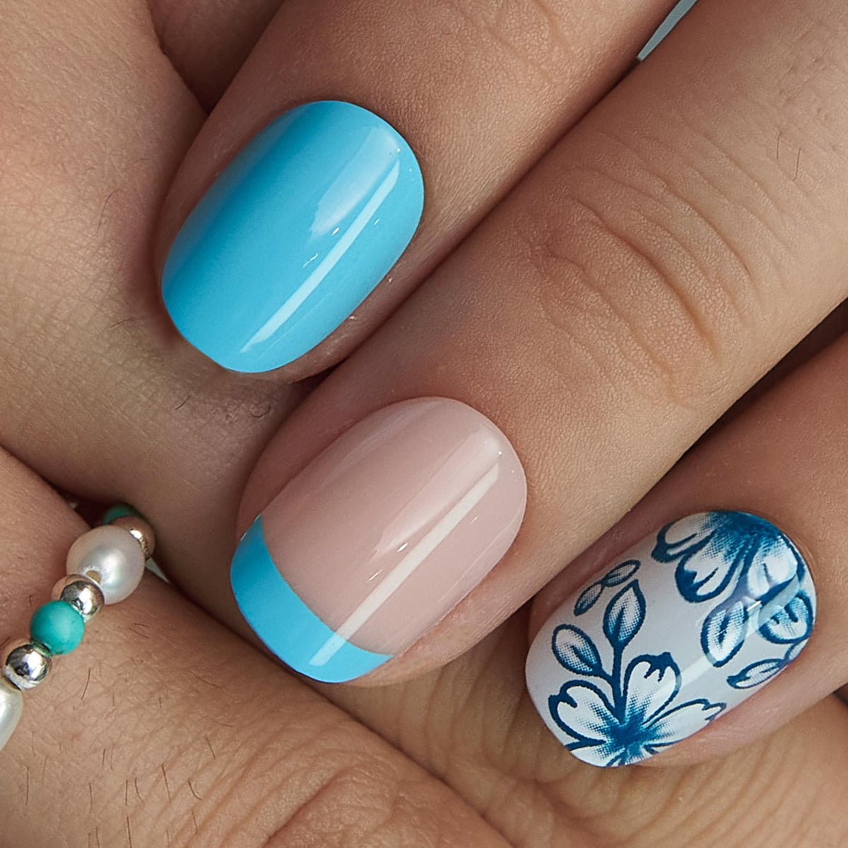 CurvLife Soft Gel Square Press On Nails Extra Short – 30PCS Round Floral Accent Blue French Manicure Full Cover Fake Nails Tips, Easy to Apply at Home Glue On False Nails Kit