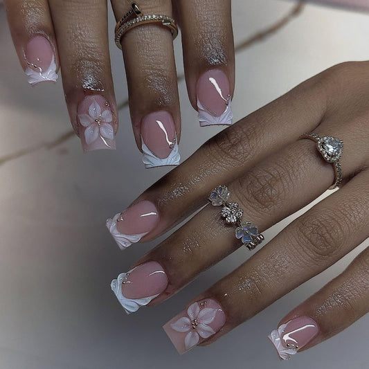 CTTHNBD Short Press on Nails Square - White French Tip Fake Nails with Flower Design - Spring Stick on False Nails - for Women 24 Pcs