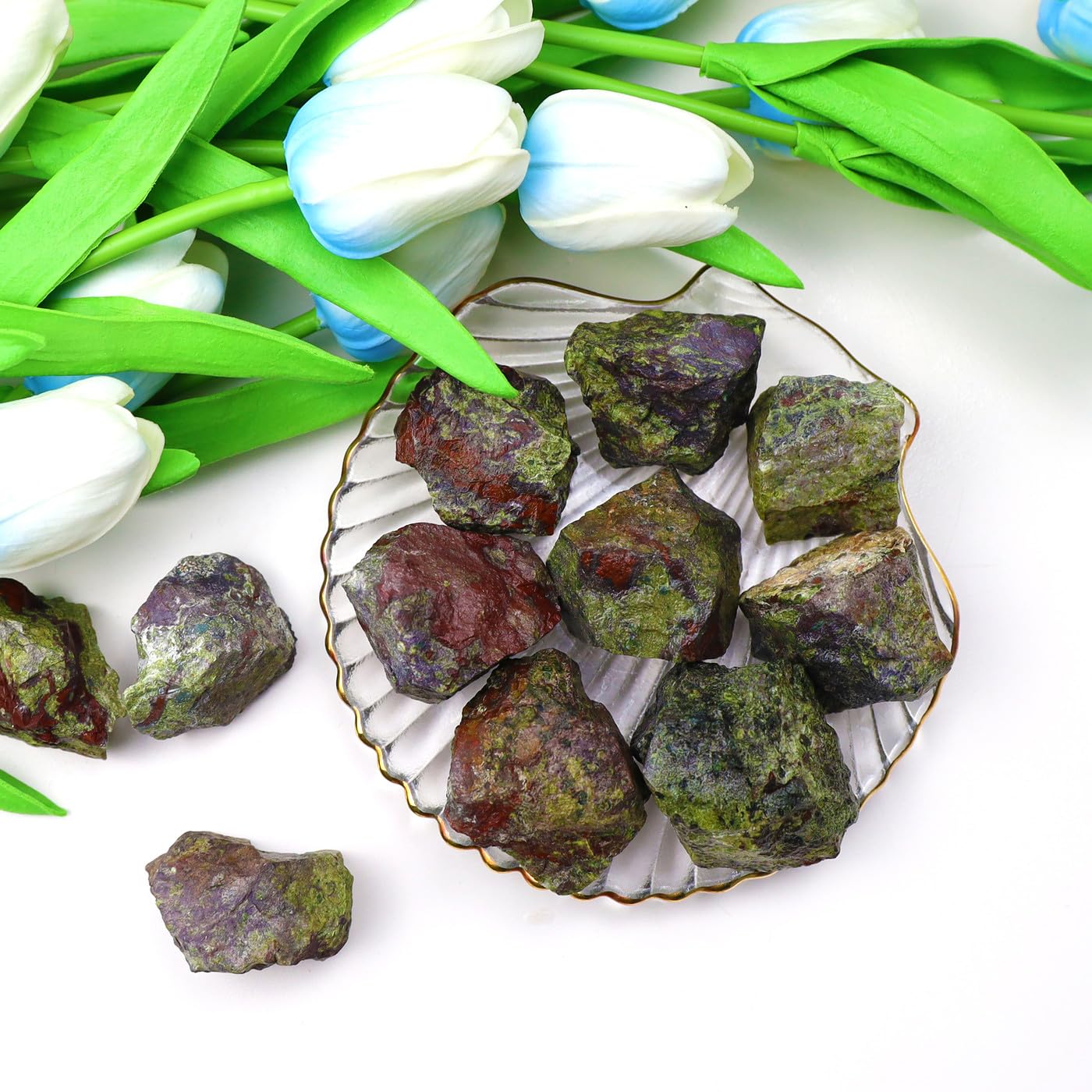 QINJIEJIE Dragon Bloodstone Crystals Raw Stones Natural Rough Gemstones Rocks Bulk Large 0.8-1.2" Gems Reiki Decorative Fountain Rock for Tumbling Cabbing Polishing Wire Wrapping Wicca 0.9 lbs