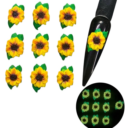 Set 10Pcs 3D Sunflowers Flower -Nail Art Charms Handmade by Acrylic Powder Design Floral Salon Decor,3D -Flowers -Nails -Charms For Women Girls (Sunflower GLow In Dark-10Pcs)
