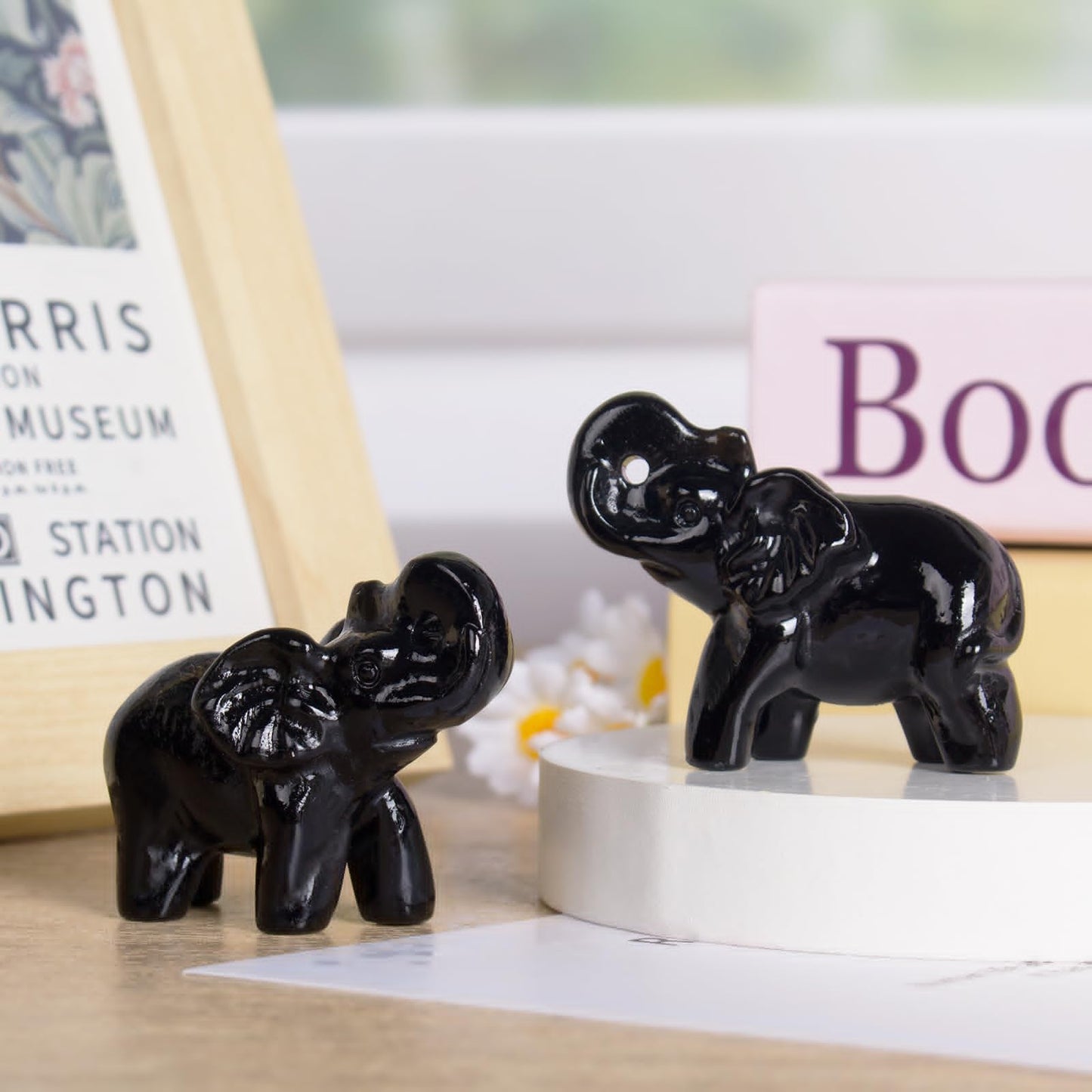Hguxmcu 2 Inch Black Obsidian Crystal Elephant Sculpture Handcrafted Healing Stone Animal Figurine Spiritual Home Decor Lucky Charm Gift for Wealth Success Positive Energy and Meditation Lovers