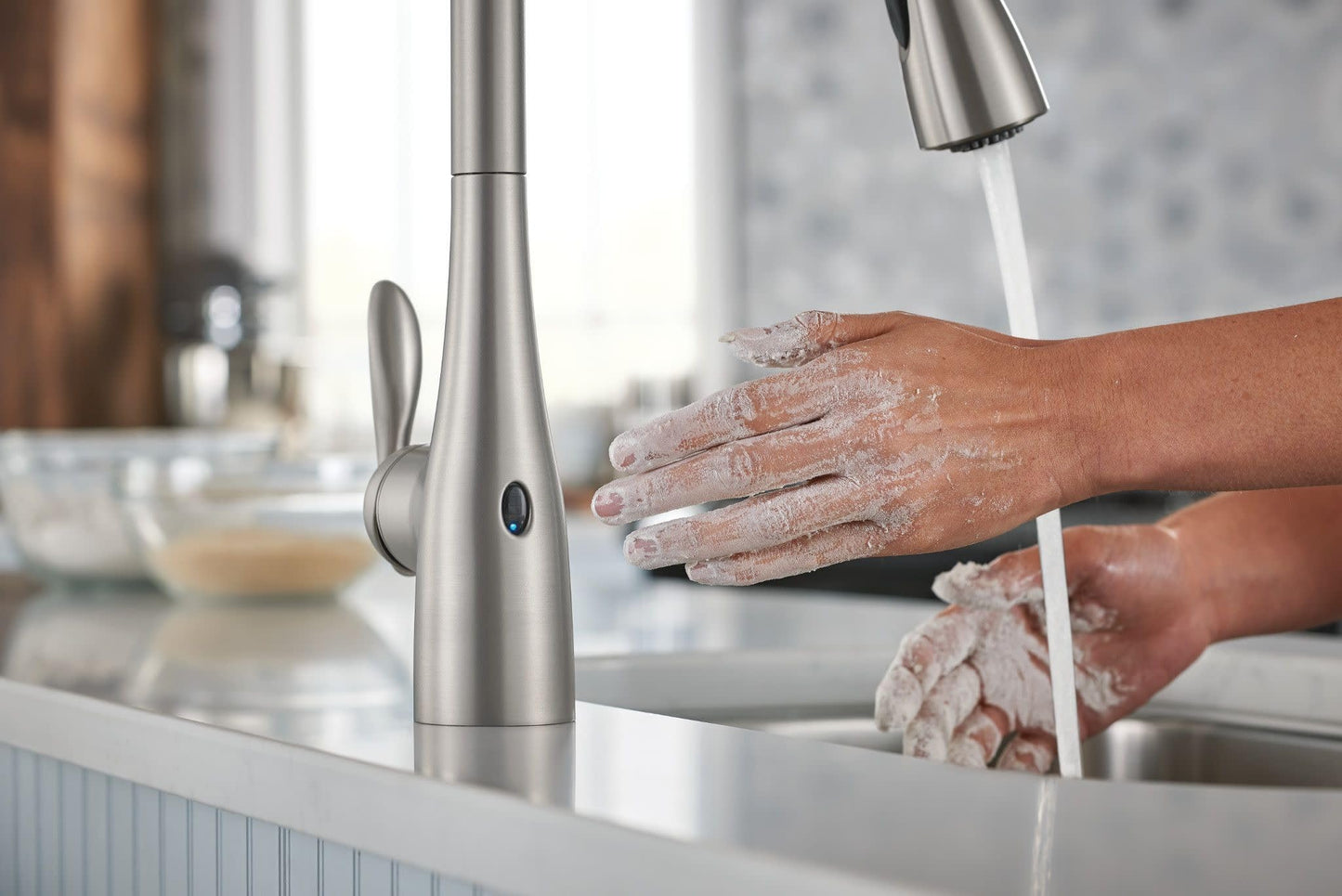 Moen Arbor Spot Resist Stainless Motionsense Wave Sensor Touchless One-Handle Single Hole Kitchen Sink Faucet, 7594EWSRS