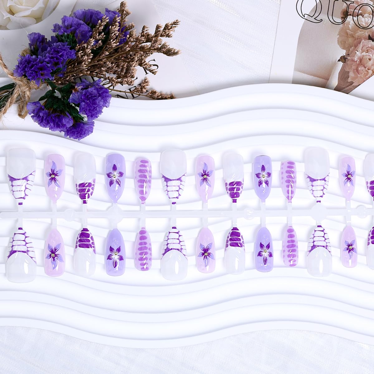 30Pcs Flower Press on Nails Medium French Tip Fake Nails Purple Hibiscus Flowers with Rhinestones Design Summer False Nails Gradient Purple Full Cover Stiletto Acrylic Nails Cute Almond Glue on Nails