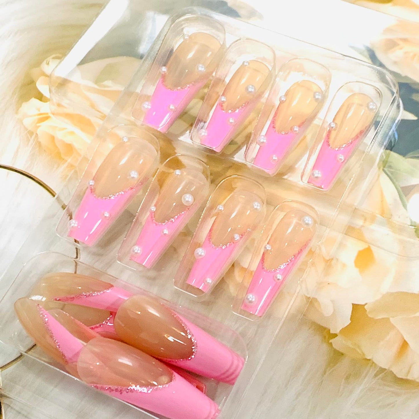 Vezocim Press on Nails Coffin Long French Tips Pink Glossy Full Cover Acrylic Square Fake Nails with Pearl Designs Extra Long Artificial False Nails Glue on Fingernails with Charm for Women Girls