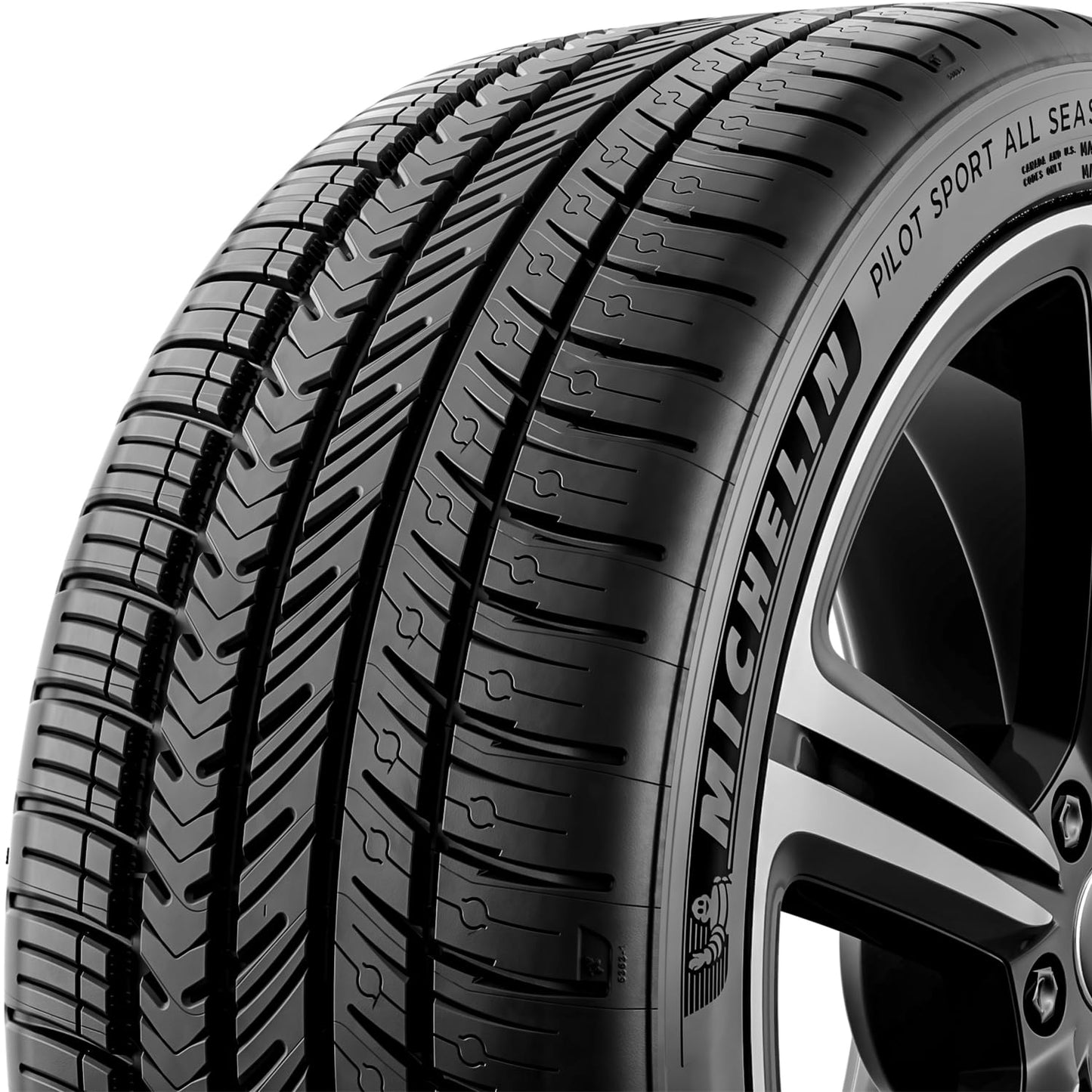 MICHELIN Pilot Sport All Season 4 Performance Tire 225/45ZR17/XL 94Y