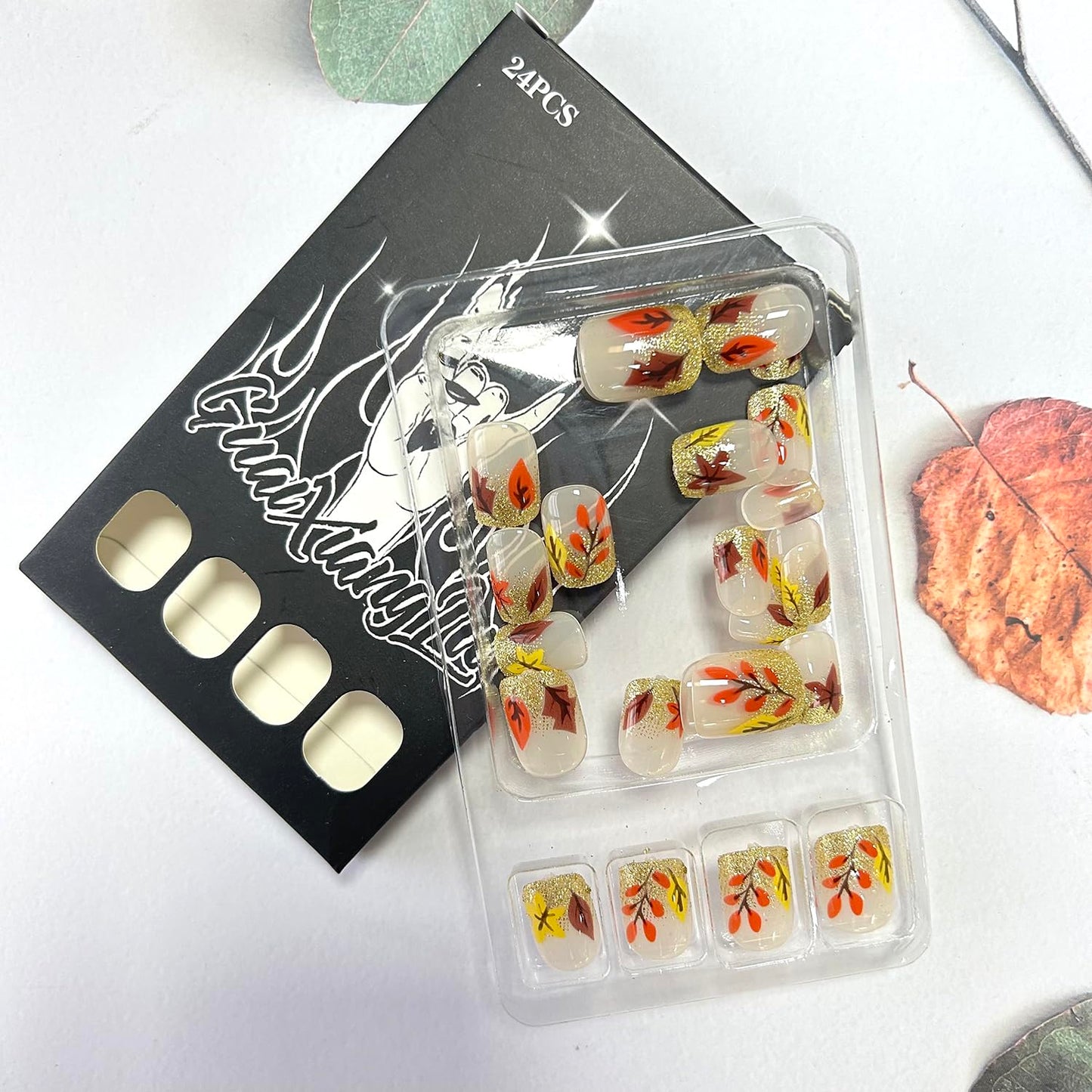 Thanksgiving Press on Nails Short Square Colorful Maple Leaves False Nails with Gold Glitter Powder Design French Acrylic Nails Fall Full Cover Glossy Coffin Nails Reusable Glue on Nails for Women