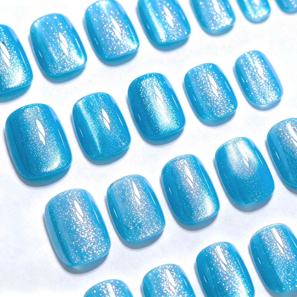 Hkanlre Short Press-On Nails Square Fake Nails Jelly Acrylic Fake Nail Finish Salon-Quality Holiday Nails 30 Nail Kit for Women