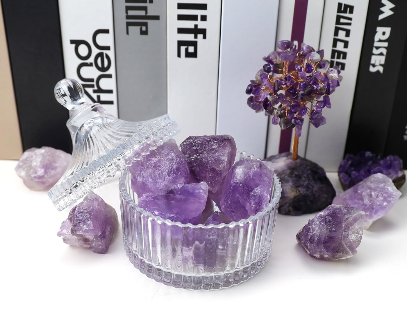 QINJIEJIE Amethyst Raw Crystals Stones Natural Rough Gemstones Rocks Bulk Large 0.8-1.2" Gems Reiki Light Purple Fountain Rock for Tumbling Cabbing Polishing Wire Wrapping Wicca Decoration 0.45 lbs