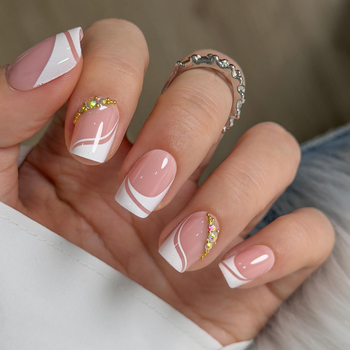 Curvlife Press on Nails Short Square Acrylic Fake Nails with French White Rhinestones Apricot Design Glossy Nude Glue on Nails Artificial Stick on Nails for Women