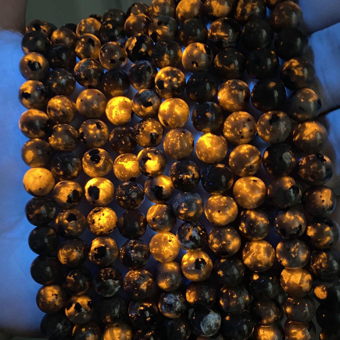 8MM 43PCS Flame Yooperlite Stone Beads Loose Beads for Jewelry Making DIY Bracelets Show Flame Color Under the Irradiation of UV Lamps