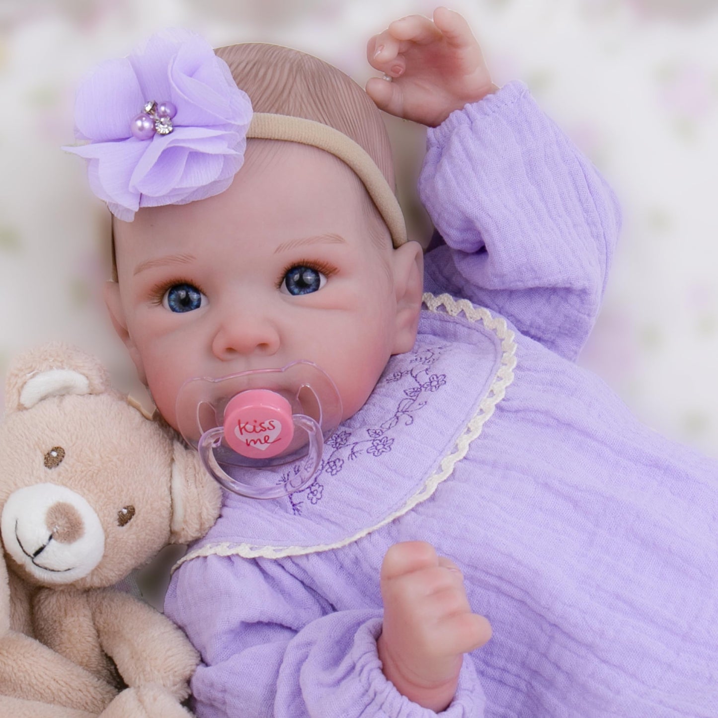 Milidool Lifelike Reborn Baby Dolls- 20Inch Cute Soft Vinyl Realistic Baby Doll Poseable Real Life Baby Dolls with Complete Accessories for 3+ Years Old Gifts