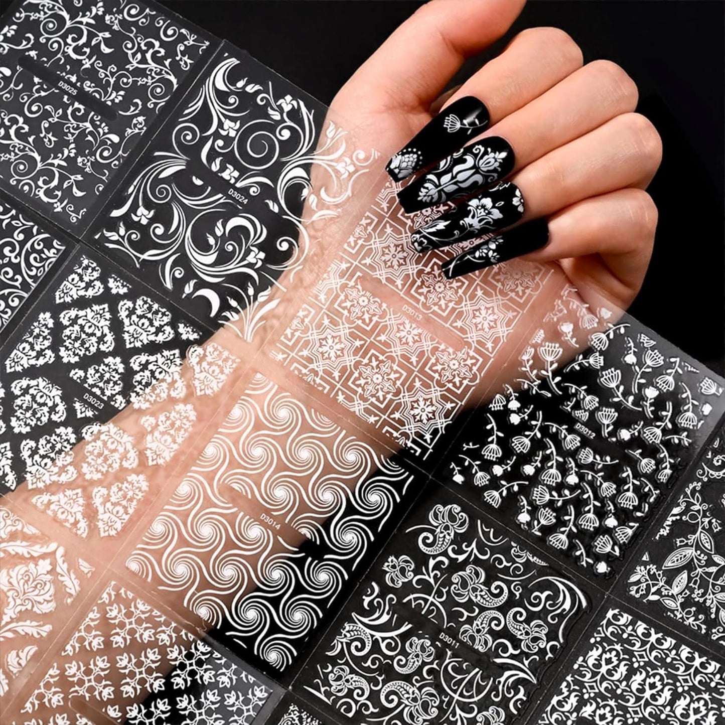 30 Sheet Nail Art Stickers White 3D Self-Adhesive Nail Decals Lace Flower Design Nail Stickers 3D Baroque Floral Spring Summer Nail Supplies for Women Nail Art Manicure Decorations