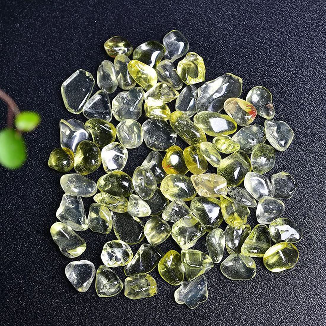 Natural Citrine Tumbled Chips Crushed Crystal Stone, 7-9mm Polished Healing Crystal Chips Healing Reiki Crystal Jewelry Making Home Decoration