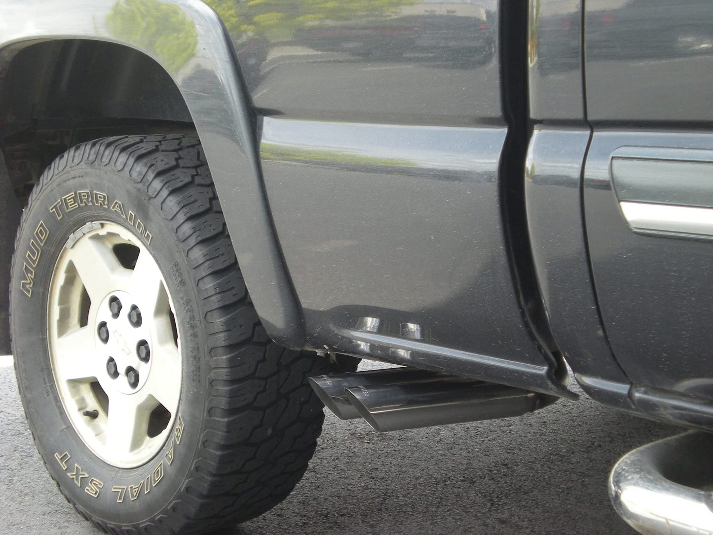 Flowmaster 17395 American Thunder Cat-Back Exhaust Kit 3 Inch Aluminized Steel 3 Inch Stainless Tips Compatible with 1999-2007 Classic Chevy Silverado GMC Sierra 1500 4.8L 5.3L Extended Cab Short Bed