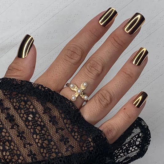GOLDIE Press-On Nails by Lavaa Beauty | Medium Square | Gold Chrome Square Nails