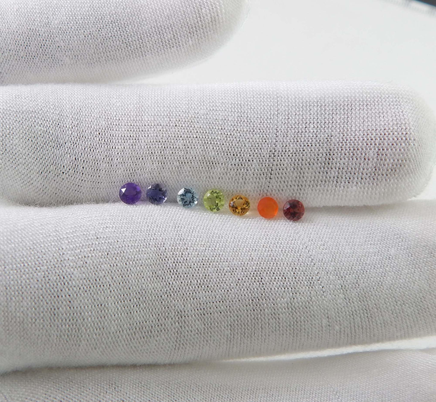 Myhealingworld Natural Amethyst Iolite Blue Topaz Peridot Citrine Carnelian and Garnet 3mm round faceted brilliant cut 7 chakra AAA quality loose calibrated gemstones for jewelry making (BOX 1 - (Round 3mm = 7 Stones)
