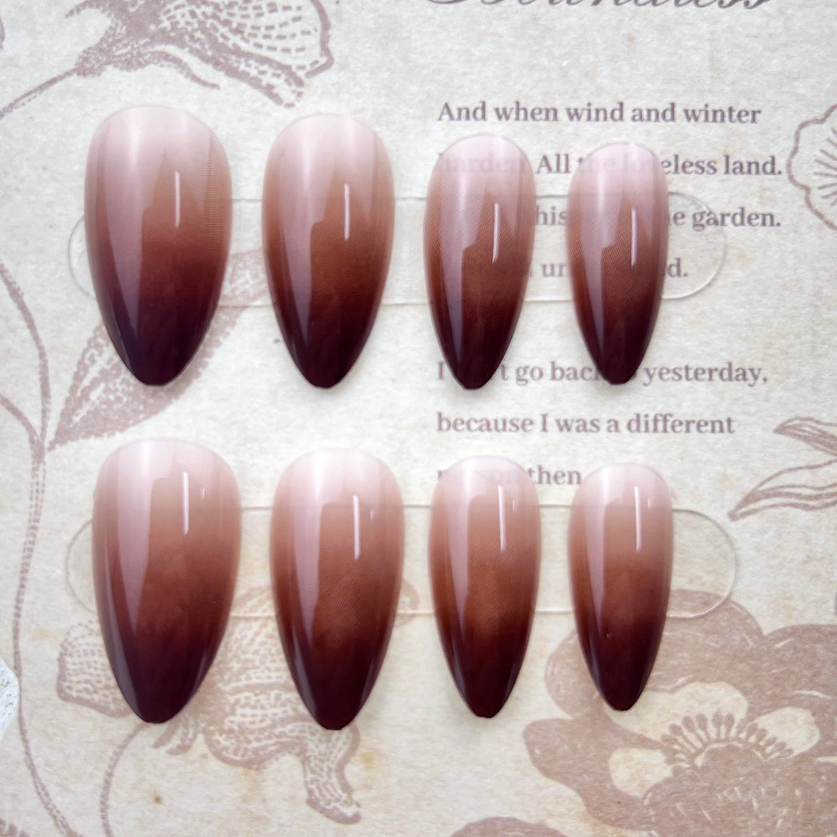 Gradient Brown Press on Nails Short Almond Fake Nails Natural French Round Acrylic Nails Press on Gradient French Glossy Full Cover False Glue on Nails for Women Manicure Decoration 24 Pcs