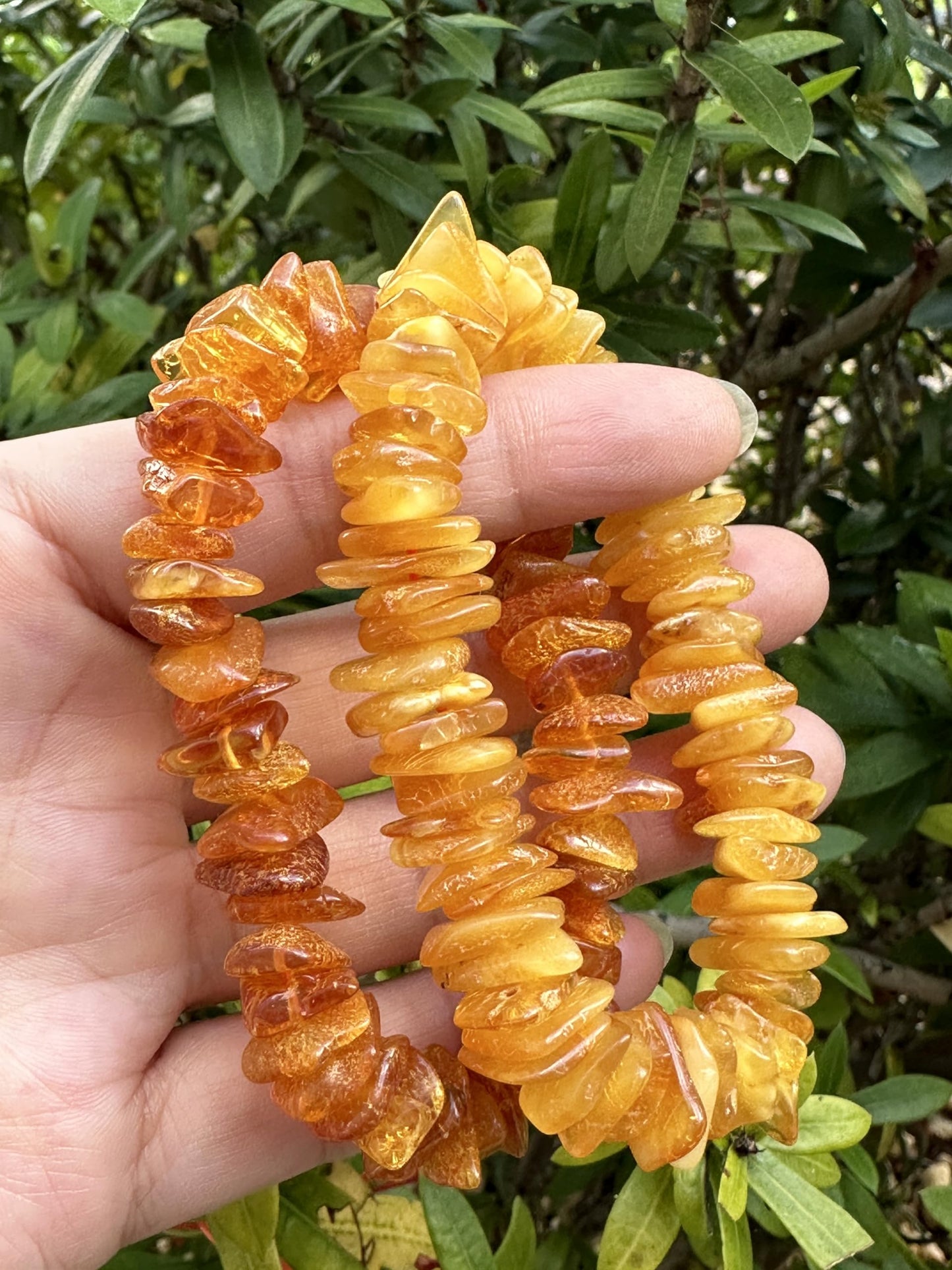 GAF TREASURES Amber Crystal Nugget Bracelet, Genuine Amber Tumbled Gemstone Bracelet, Healing Crystal Bracelet, Gift for Men & Women (1)