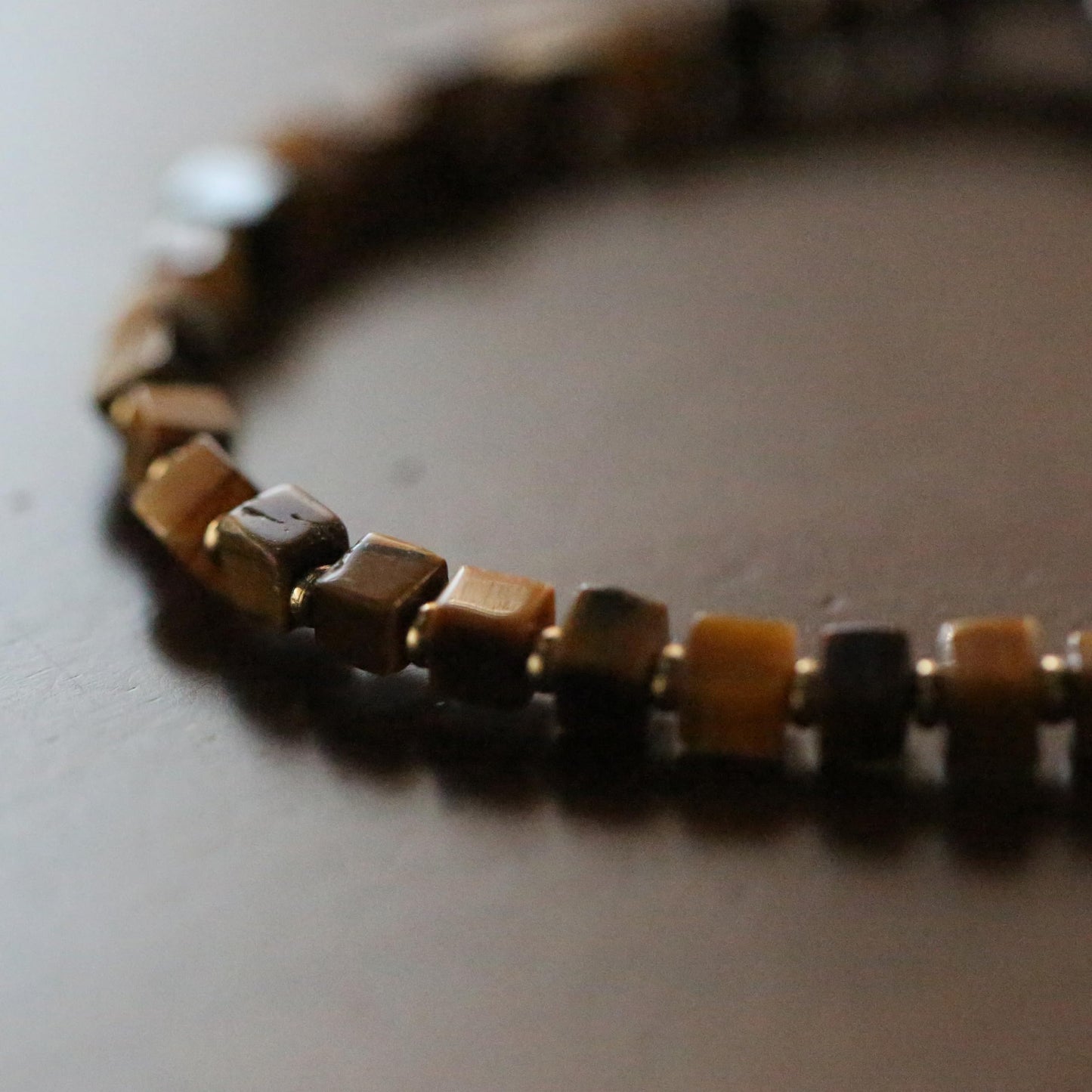 ketryep Mens Beaded Bracelets 4mm Square Natural Stone Bracelets for Men Black Onyx Matte Agate Tiger Eyes Lava Rock Hematite Bracelets for Men Christmas Birthday Gifts for Him (Tiger’s eye, 4MM)
