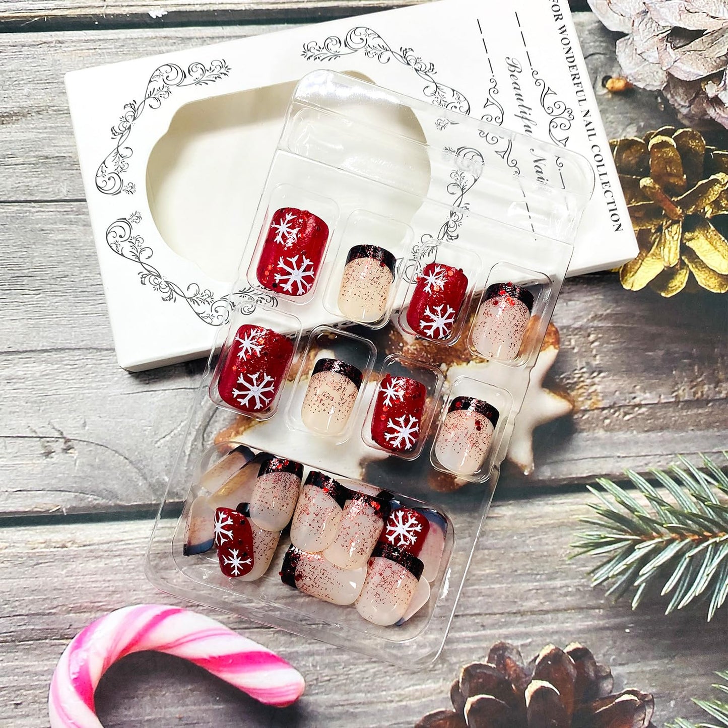 LWTZLW Christmas Press on Nails Snowflake Short Square False Nails Black Glitter French Tip Full Cover Glue on Nail Snowflake Design Acrylic Fake Nails Winter Artificial Glossy Nail Reusable for Women