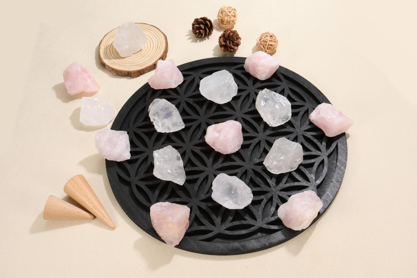 Jovivi 2pcs Raw Clear Quartz Rock Crystals,Large 1.6-2.2" Healing Crystals Natural Rough Stones Crystal for Tumbling, Cabbing, Home Decoration, Polishing, Wicca & Reiki