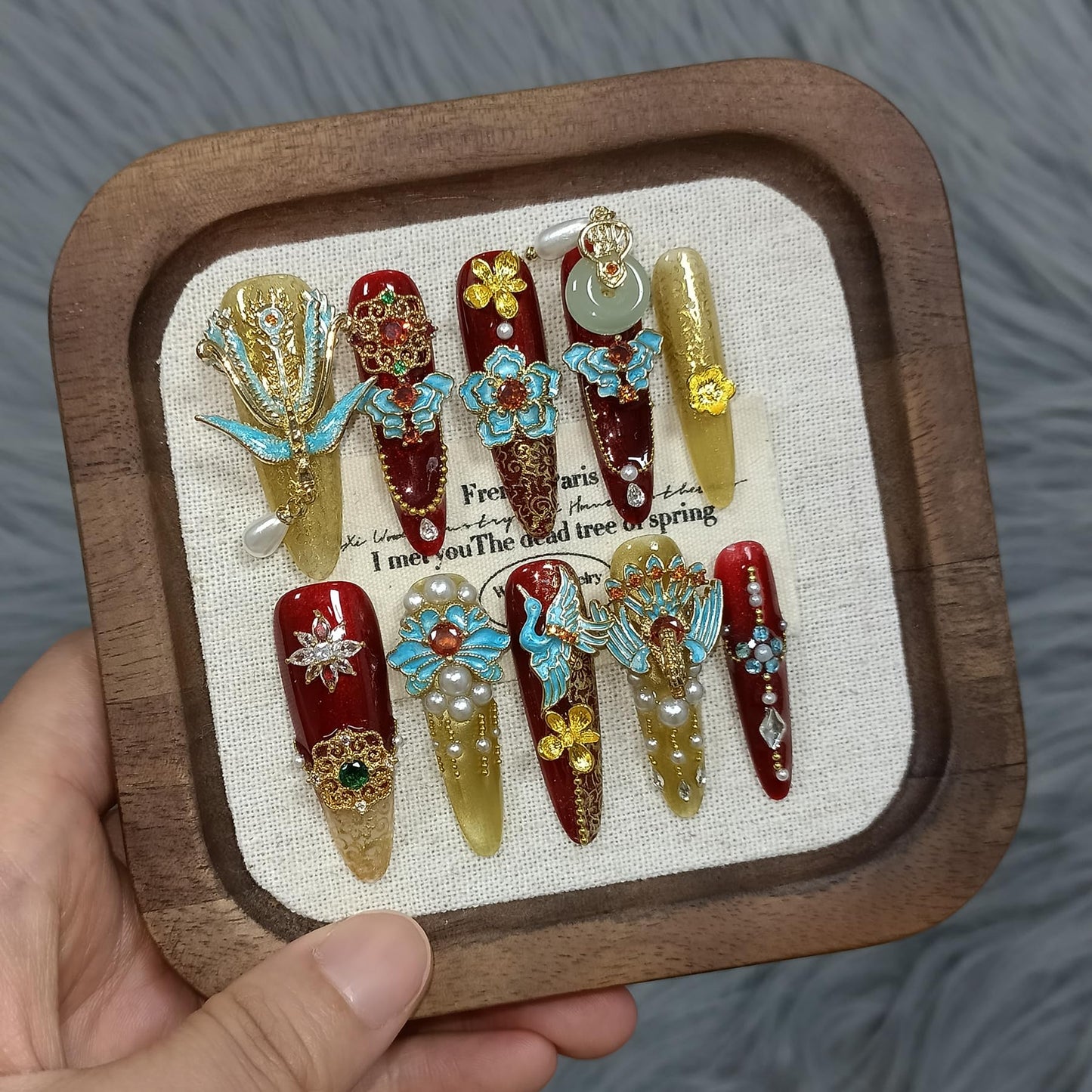TENPAL 10Pcs Heirloom Chinese Bridal Press On Nails With Tools,Red Gold Phoenix Dragon Designs Fake Nails Long Stiletto,Full Crystals Heavy Relief Luxury Wedding Set Glue on Nails for Cheongsam(XS)