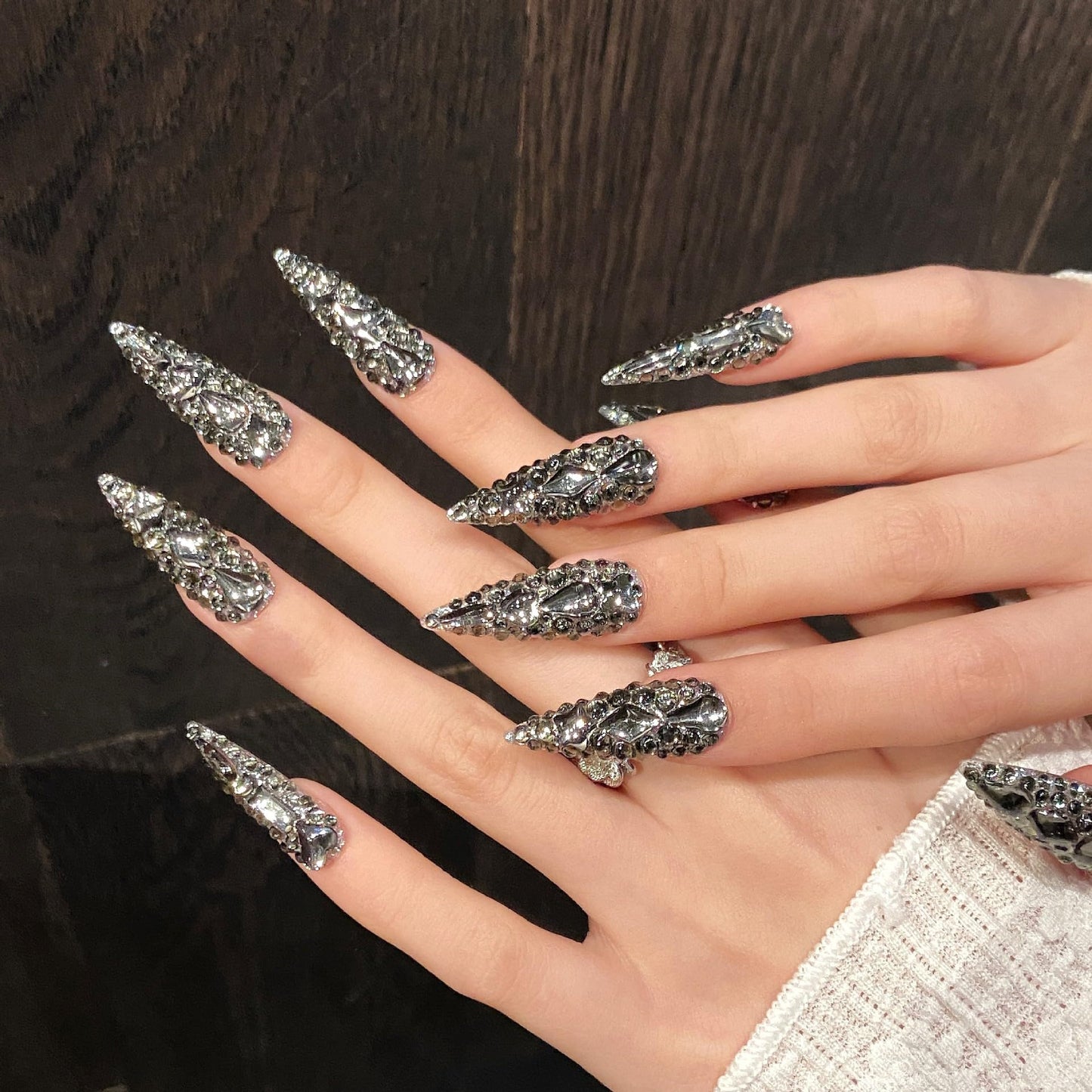 MNAFAYY Luxury Gems 100% Handmade Nails Long Stiletto Press On Nails Full Cover 3D Rhinestone Crystal Gorgeous Reusable UV Finished Fake False Nails Acrylic Nail Kit With Box Gift for Women Gray S