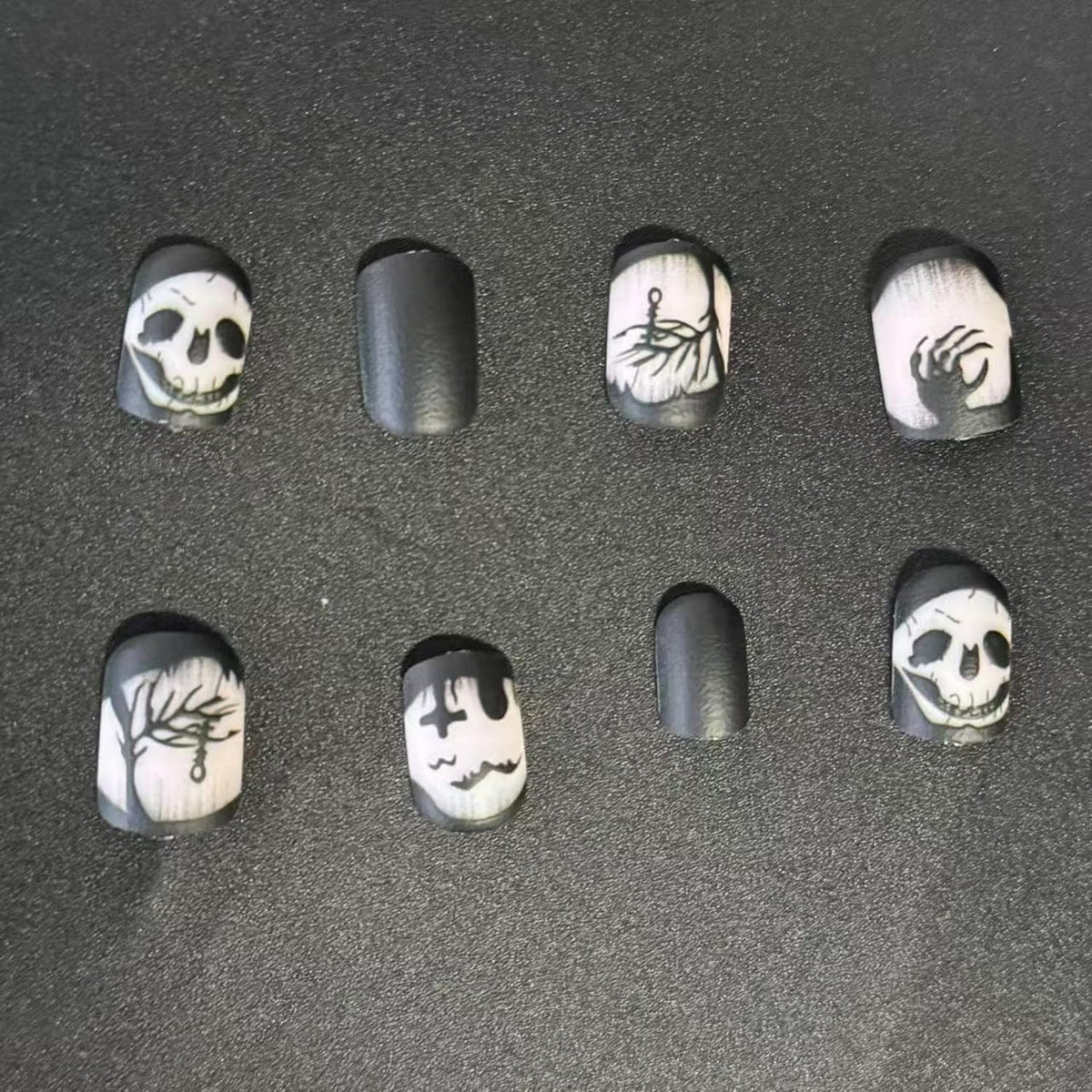 Halloween Press on Nail Short Square Fake Nails Black with Skull Plam design Horror Press ones False Nails Full Cover Matte Stick Glue on Nails Reusable Halloween Nail Accessories for Women Party24pcs