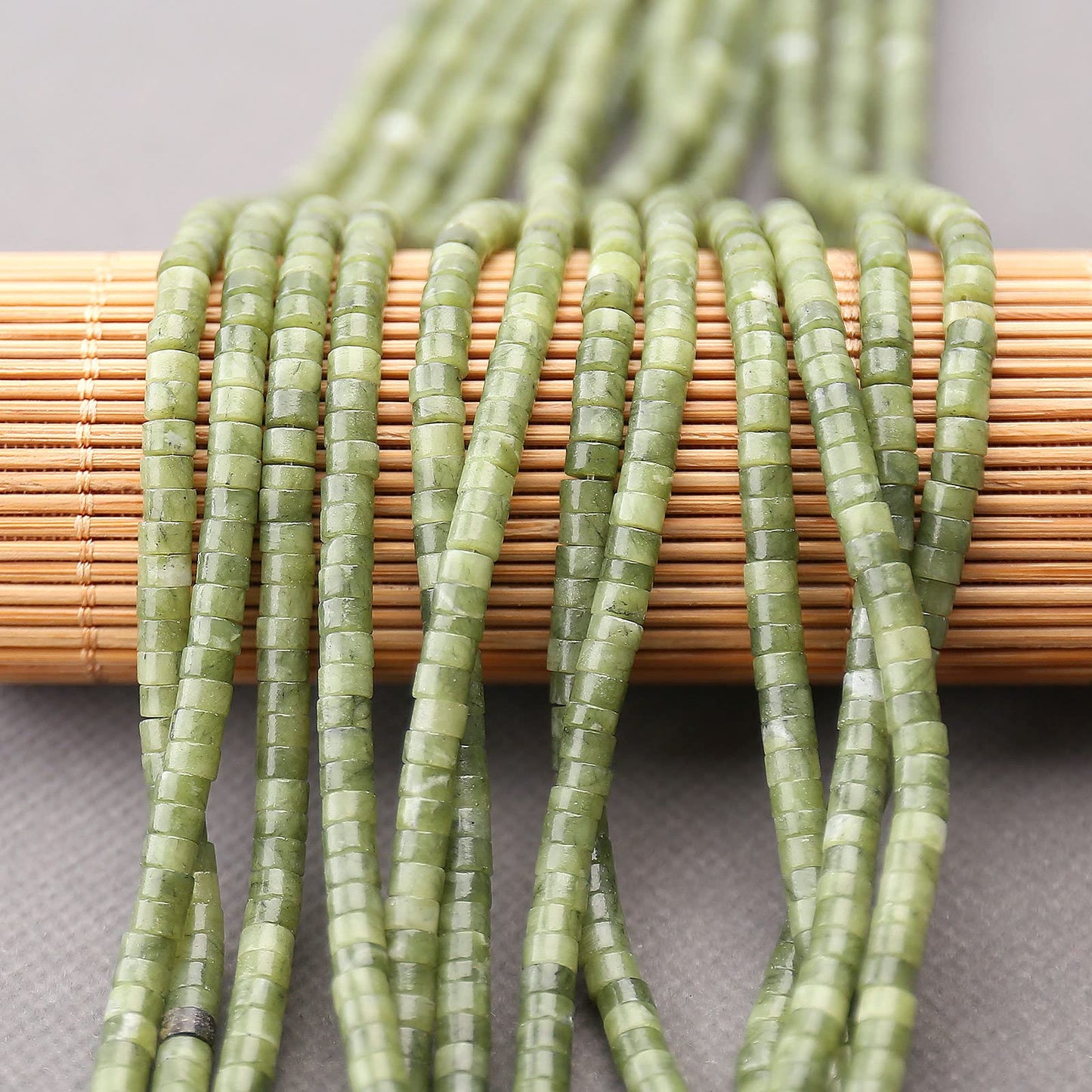 150PCs Natural African Transvaal Jade Spacer Beads, Loose Semi Precious Flat Round Gemstone Heishi Disc Stone Beads for Beading Jewelry Making 4mm*2mm 38cm