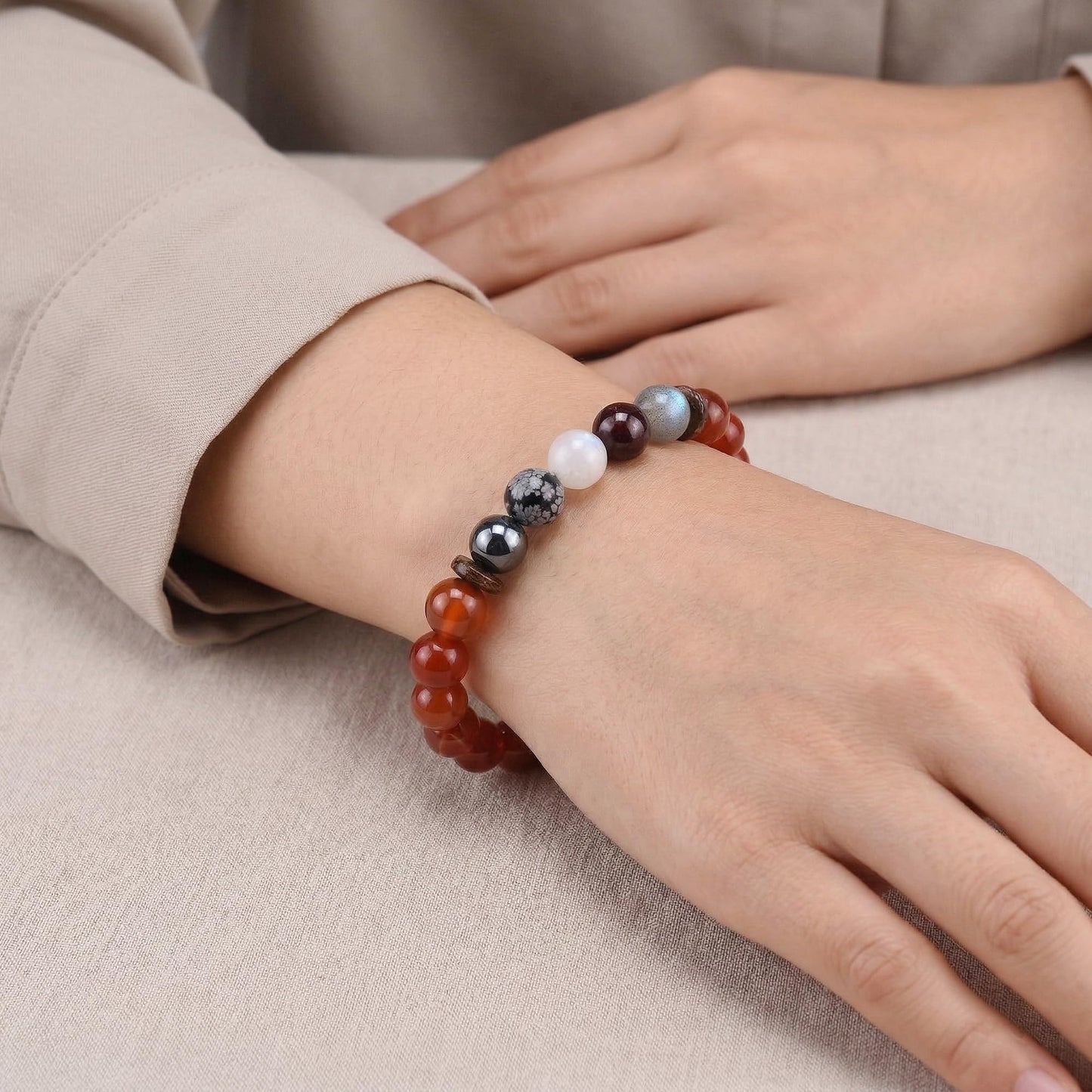 UOOSA Natural Stone Bracelet for Mom - 8mm Carnelian, Moonstone & Healing Crystals Beaded Jewelry with Message Card Box, 19cm Handmade Birthday Gifts from Daughter or Son